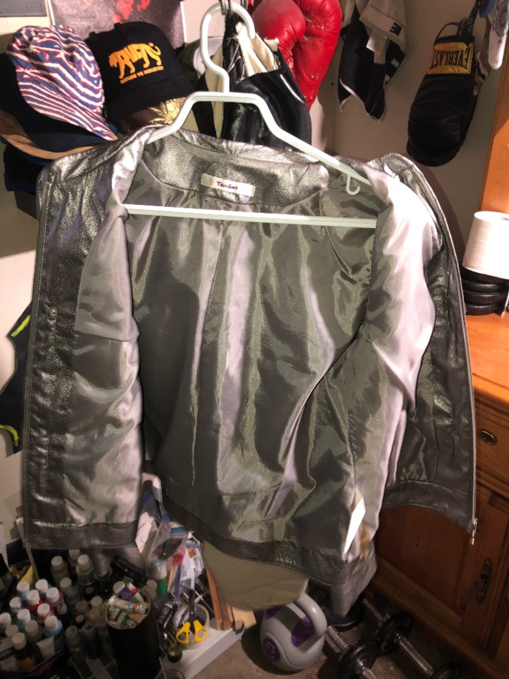 Silver Jacket - Picture 2 of 3